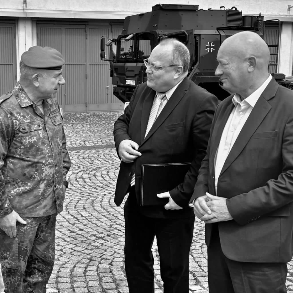 21.07.2024 - Der Spitzenkandidat der Thüringer FDP besucht das Logistikkommando der Bundeswehr.